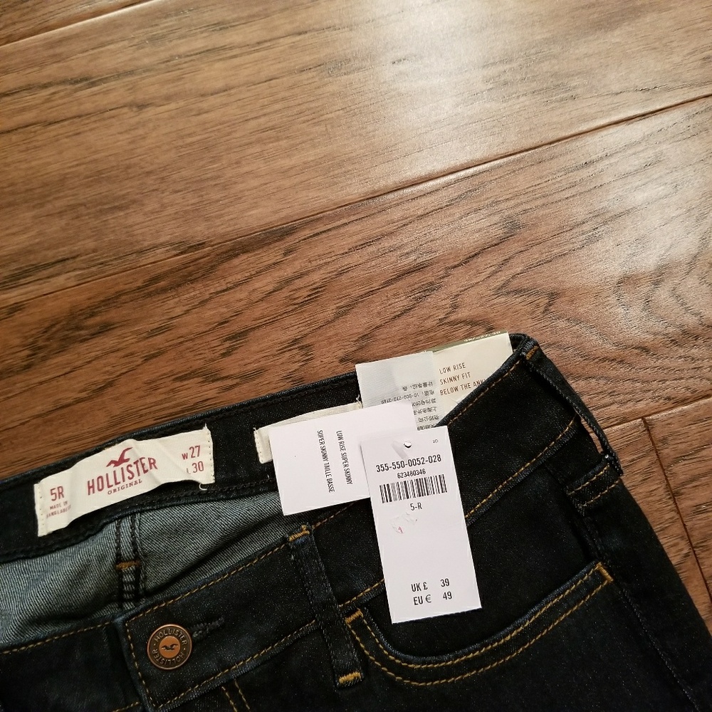NWT Hollister skinny jeans